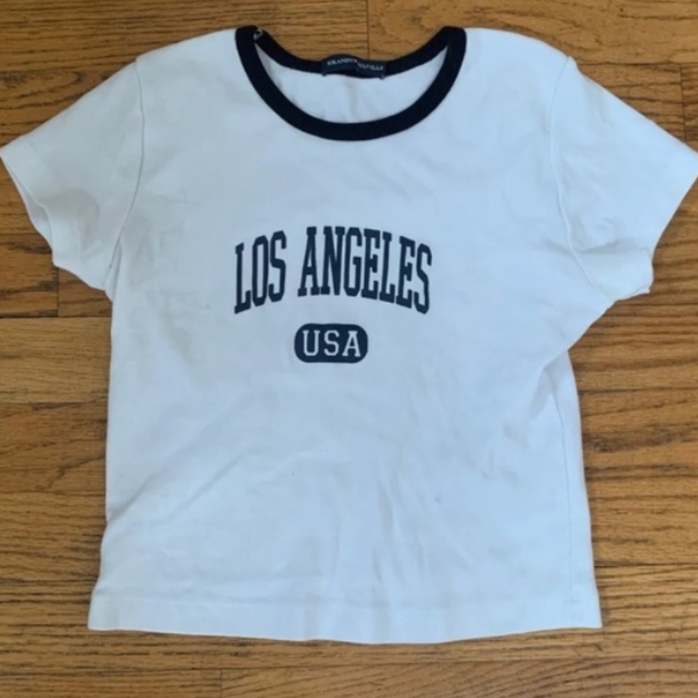 RARE DISCONTINUED BRANDY MELVILLE TOP